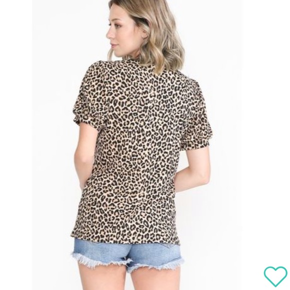 Tops - New!  Cute leopard print top!  Size small-large. Short sleeve top.